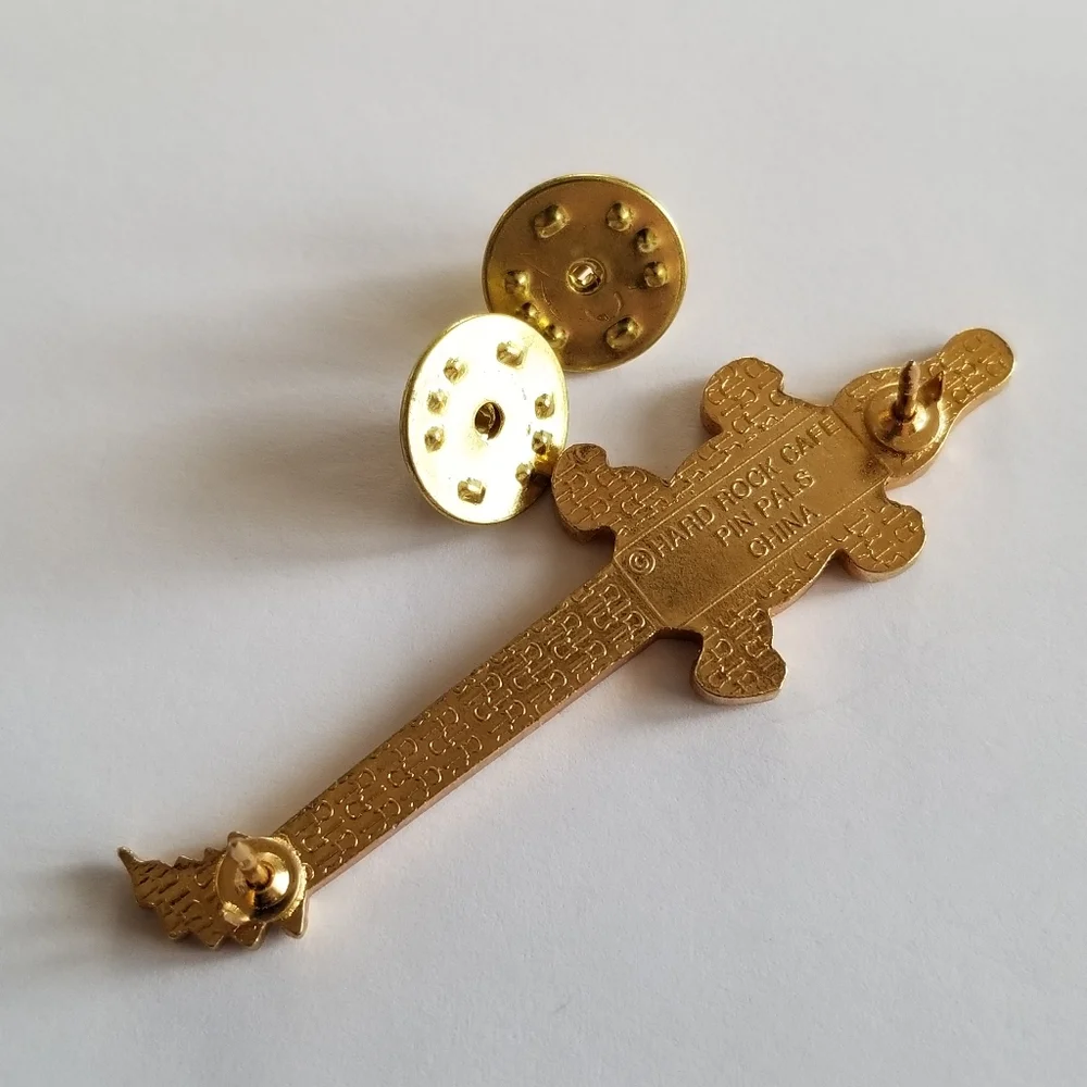 Hard Rock Sunrise alligator guitar pin pals FL Florida brooch hrc